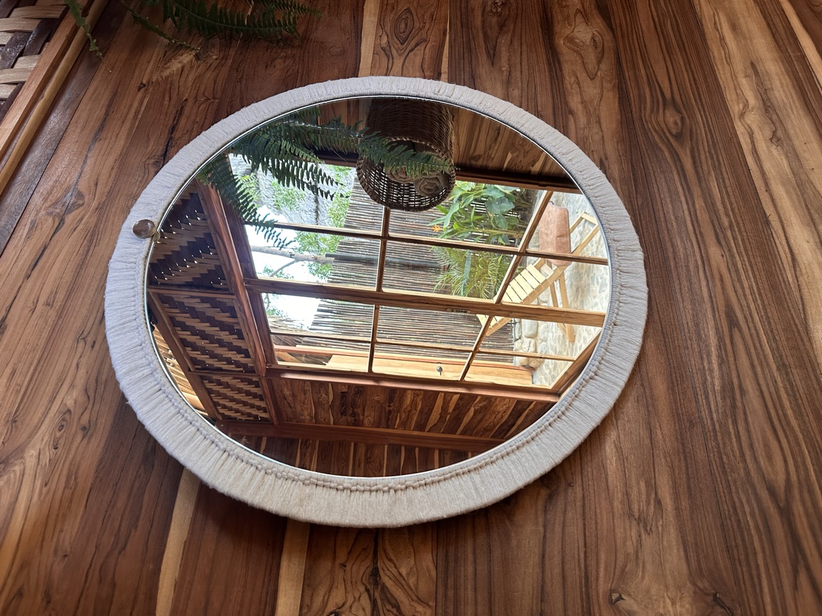 Zona 2 - Espejo redondo